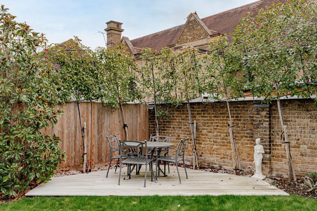 Rear Garden (4)