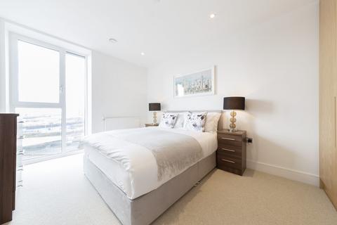 2 bedroom apartment to rent, Sovereign Tower, London E16