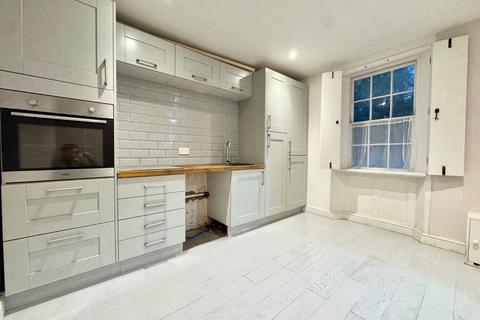 2 bedroom end of terrace house to rent, Addington Street, Margate, Kent, CT9