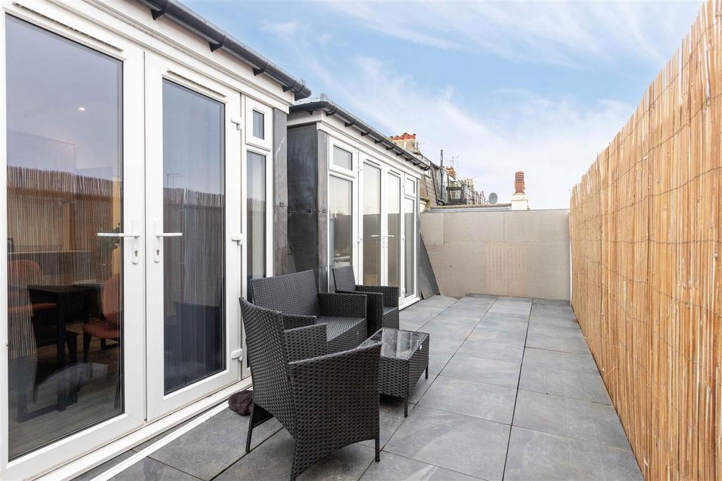 The Penthouse-18.jpg