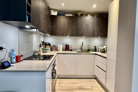 2 bedroom flat to rent, Elsham Road, London, W14
