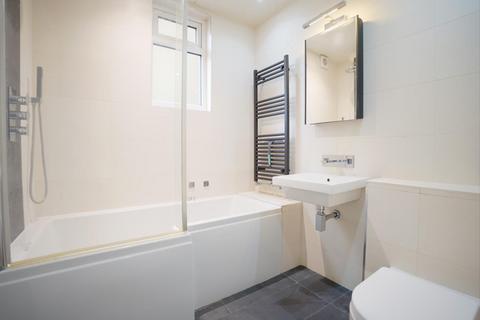 1 bedroom flat for sale, London Road, Forest Hill, London, SE23