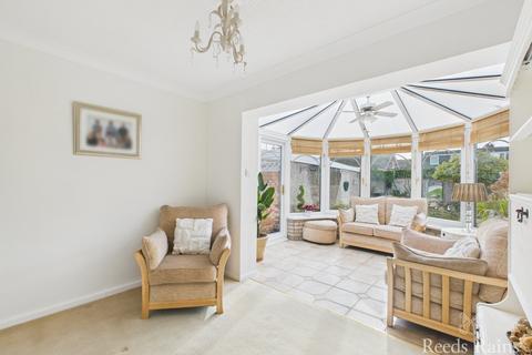 3 bedroom semi-detached house for sale, Summergangs Drive, Hull HU12