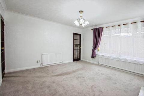 2 bedroom bungalow for sale, Ryedale Way, Wakefield WF3