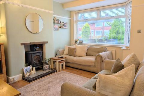 2 bedroom semi-detached house for sale, 40 Corndon Crescent, Shrewsbury, SY1 4LF