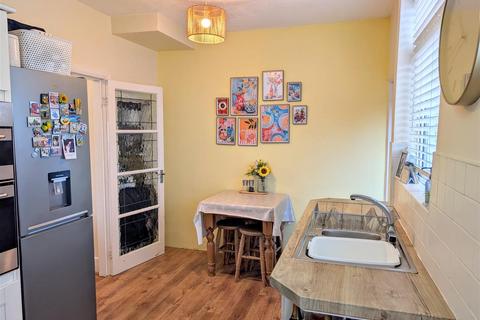 2 bedroom semi-detached house for sale, 40 Corndon Crescent, Shrewsbury, SY1 4LF