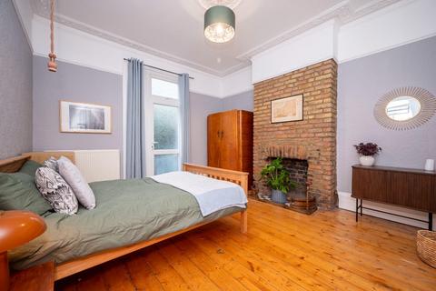 undefined, Crofton Road, London, SE5