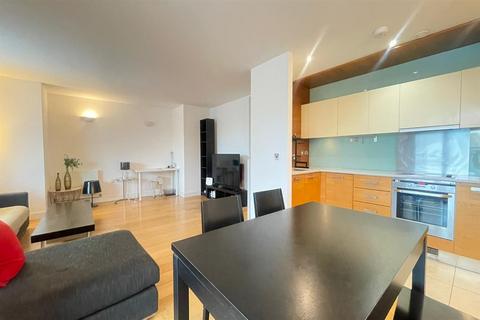 2 bedroom apartment to rent, St William's Court, King's Cross, Islington, 1 Gifford Street, London, N1