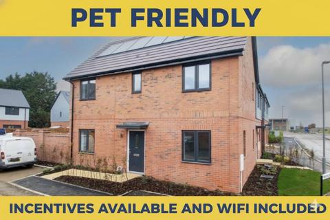 undefined, £500 rent credit - Whitehouse, Milton Keynes