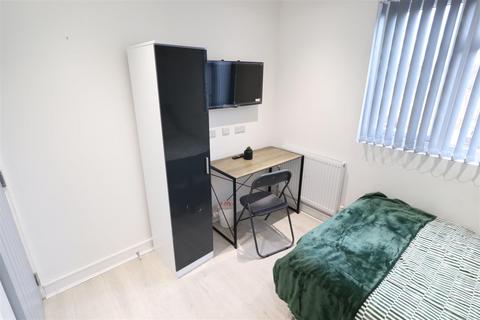 1 bedroom in a house share to rent, Marlborough Road, Coventry CV2