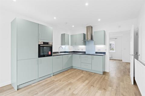 undefined, Whitehouse, Milton Keynes