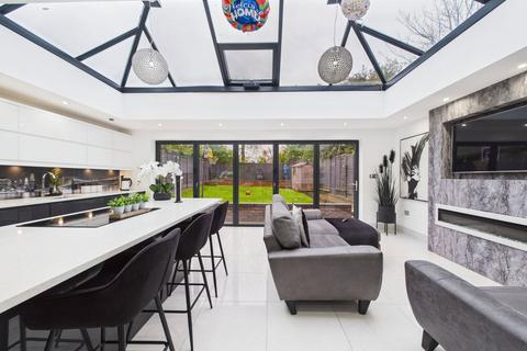 3 bedroom semi-detached house for sale, Tower Hill, Ormskirk, L39
