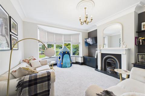 4 bedroom semi-detached house for sale, Beverley Road, Kirk Ella