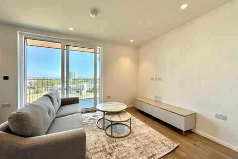 2 bedroom flat to rent, 5 Hemlock Street, Heron Wharf E14