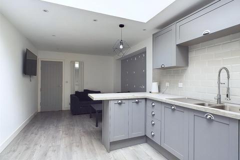 1 bedroom in a house share to rent, Dean Street, Coventry CV2