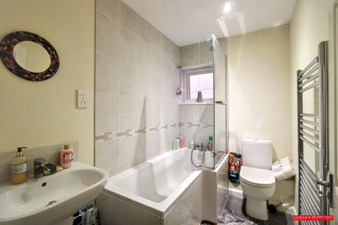 1 bedroom flat for sale, The Goffs, Eastbourne BN21