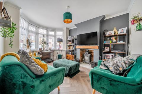 4 bedroom terraced house for sale, Torquay Avenue, Hampshire PO12