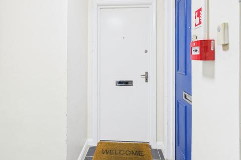 2 bedroom flat for sale, Plowright Court, Nottingham
