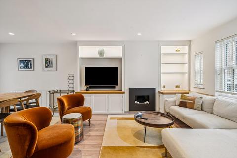 undefined, Laurence Mews, London, W12