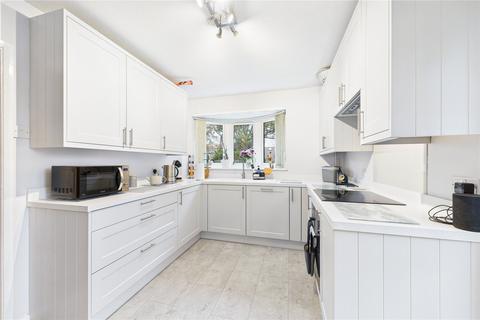 4 bedroom detached house for sale, Silchester Road, Pamber Heath, Tadley, Hampshire, RG26