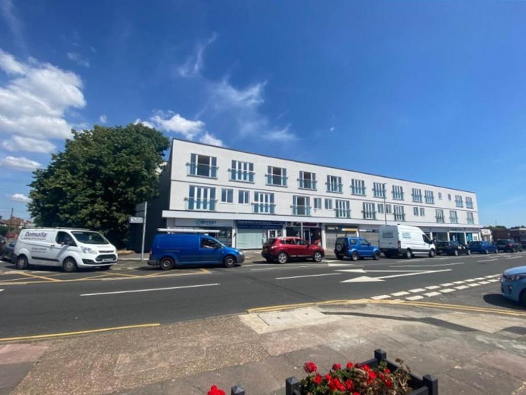 135316618 Front of P