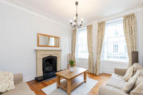 2 bedroom flat to rent, William Street, West End, Edinburgh