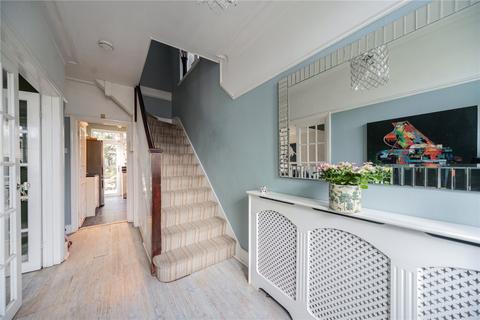 undefined, Waterfall Road, London, N11