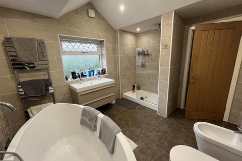 undefined, Sanderson Avenue, Bradford BD6