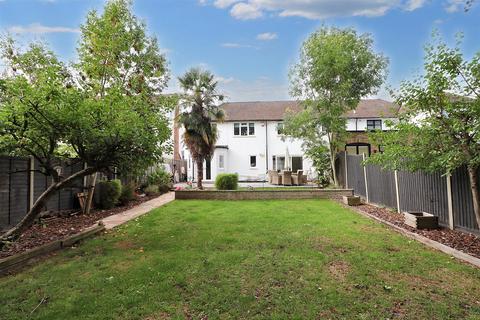 3 bedroom house for sale, Grange Road, Elstree, Borehamwood