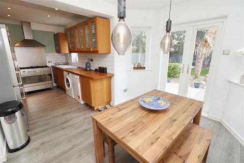 3 bedroom house for sale, Grange Road, Elstree, Borehamwood