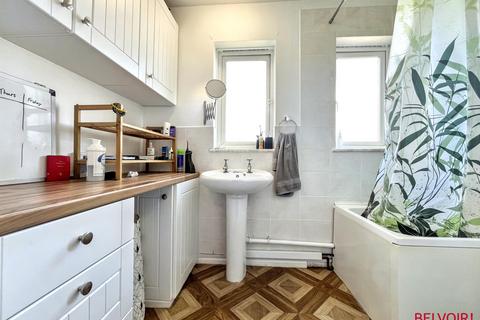 undefined, Tom Price Close, Cheltenham GL52