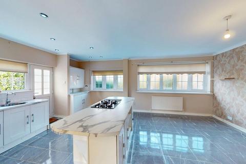 2 bedroom semi-detached bungalow to rent, Buckley Lane, Farnworth, BL4