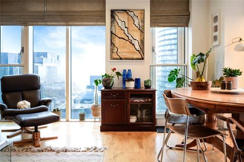 2 bedroom apartment to rent, Millharbour, London, E14