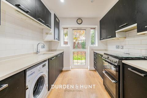 undefined, Grovewood Place, Woodford Green, IG8