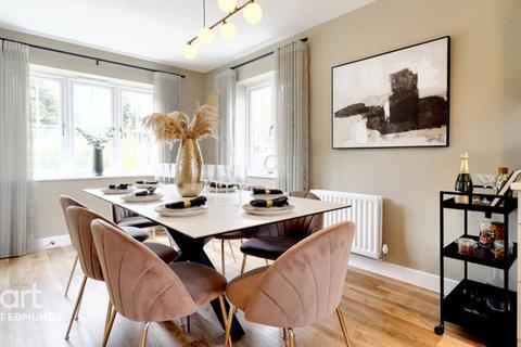 4 bedroom detached house for sale, Norton Road, Thurston, Bury St Edmunds