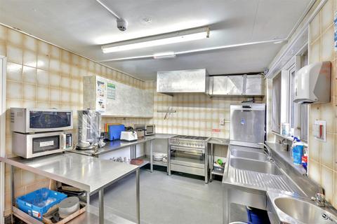 23 bedroom semi-detached house for sale, Devon Drive, Nottingham