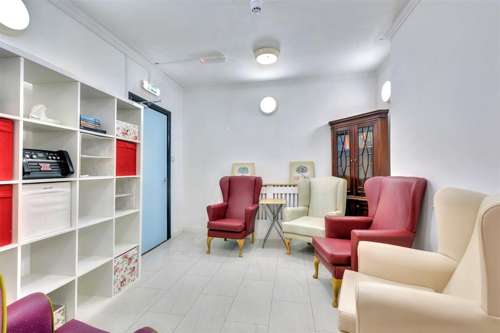 Sitting Room.jpeg
