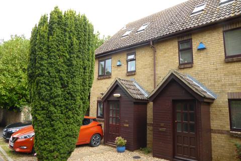 3 bedroom house to rent, Chestnut Road, Yardley Gobion NN12