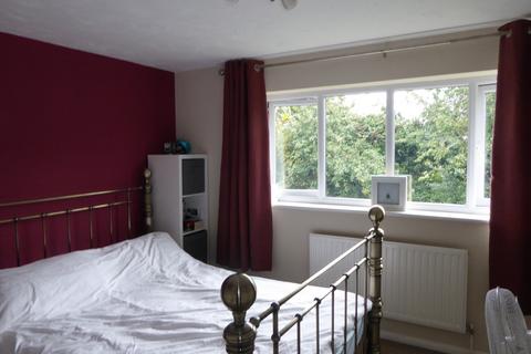 3 bedroom house to rent, Chestnut Road, Yardley Gobion NN12