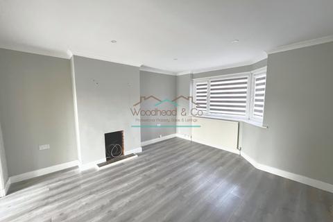 3 bedroom semi-detached house to rent, Western Way, Wellingborough, Northamptonshire