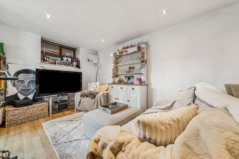 undefined, Balham Grove, London SW12