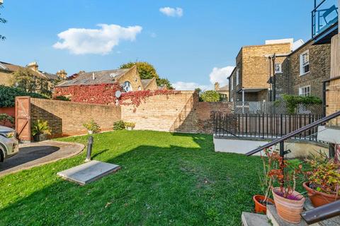 undefined, Balham Grove, London SW12