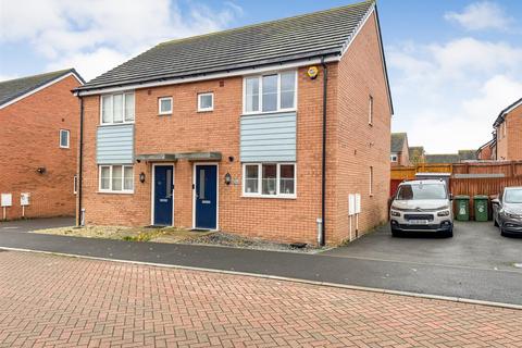 Oak Wood Drive, Corby NN18