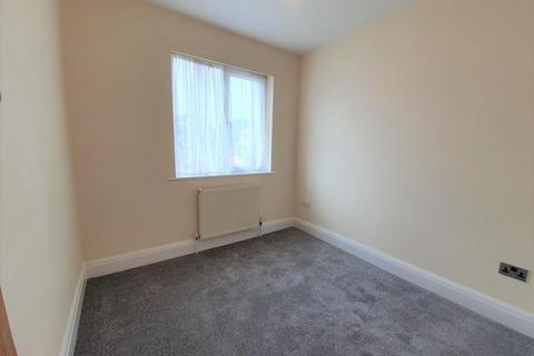 4 bedroom property to rent, Scarle Road, Wembley