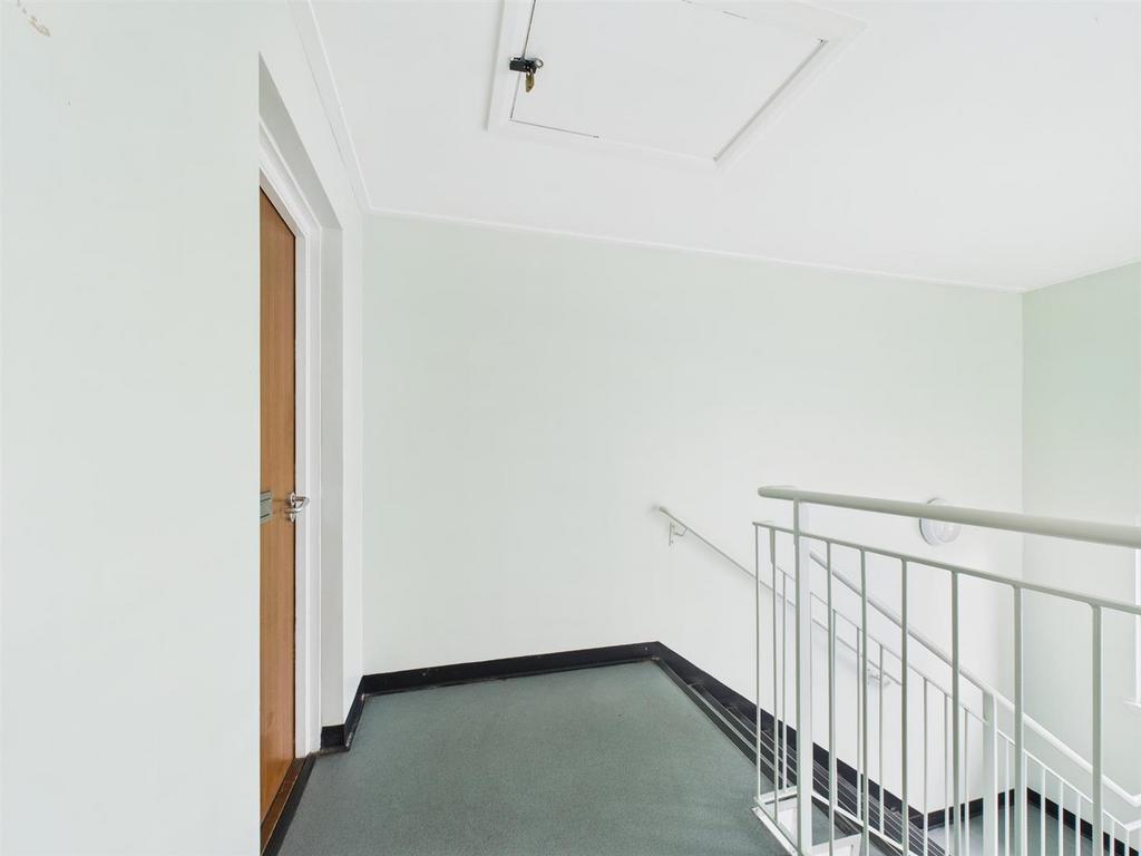 CAM01486 G0-PR0901-STILL010.jpg