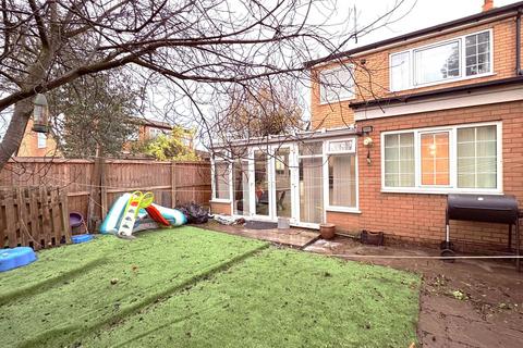 undefined, Southfield, Preston PR4