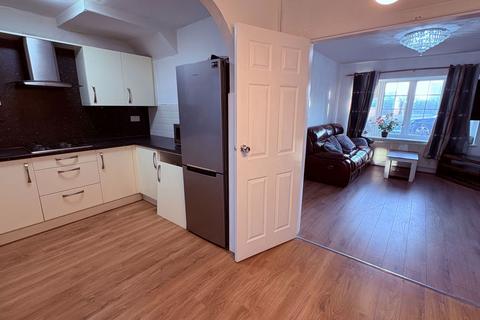 undefined, Southfield, Preston PR4