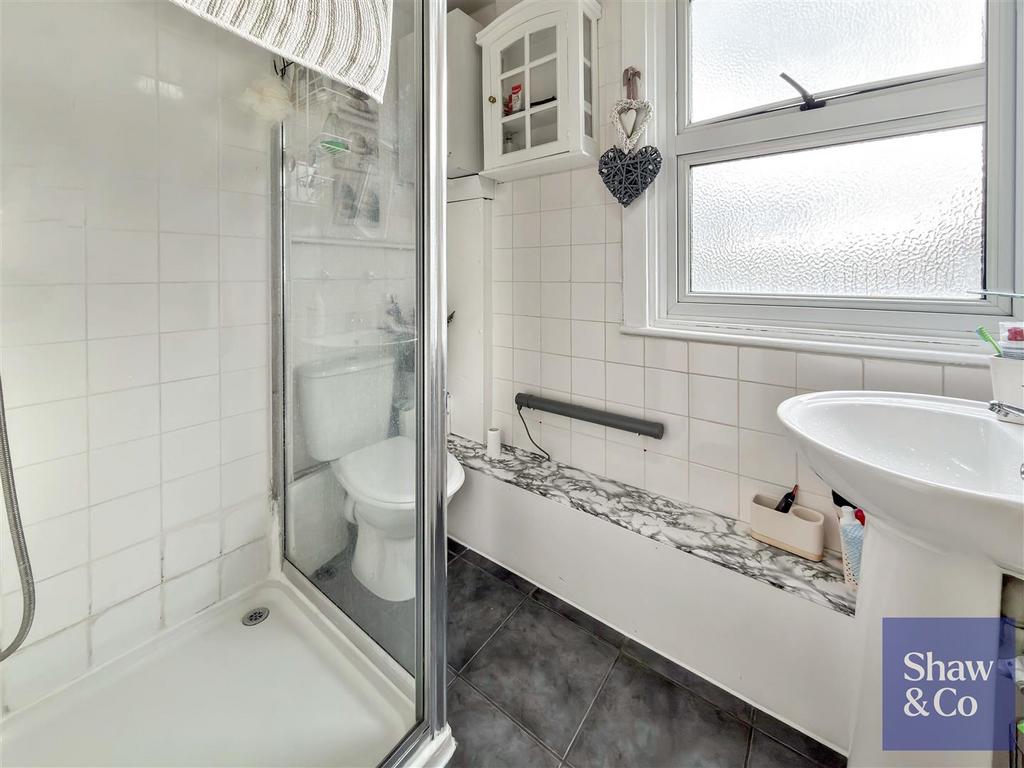 Shower Room.jpeg