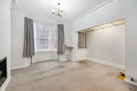 undefined, Heath Gardens, Twickenham, TW1