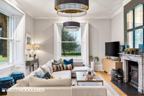 undefined, London Road, Great Amwell SG12